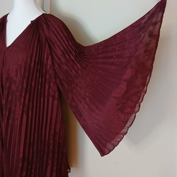 Anthropologie Toulon Pleated Mini Dress Burgundy Size Small - Picture 4 of 9